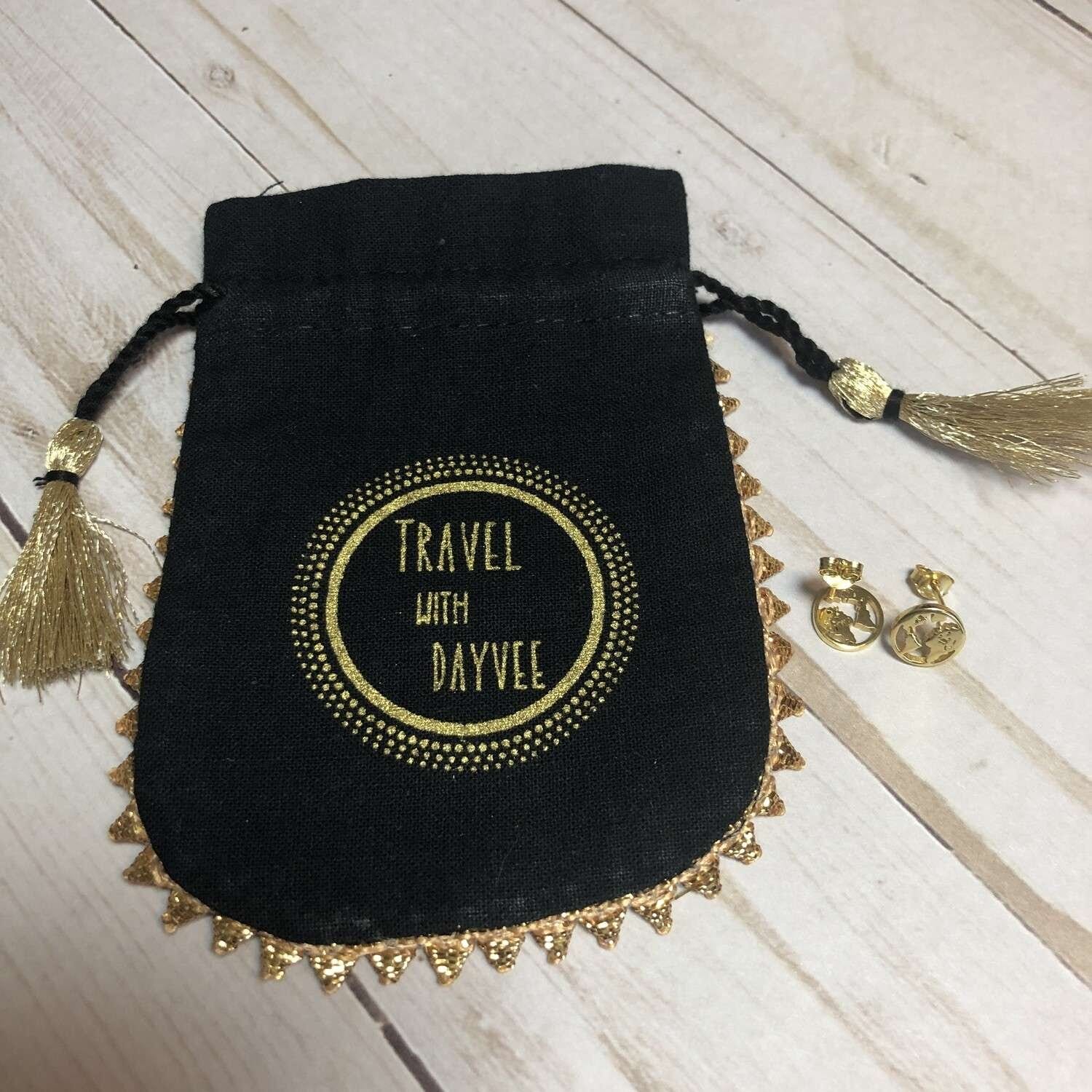 Gold Globe of the World stud earrings - Image 5