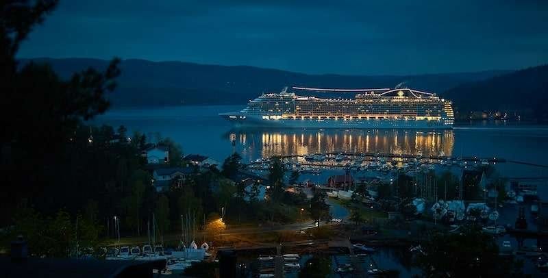 Book a cruise with points